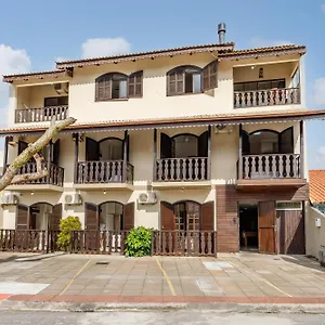 2* Inn Vo Santino